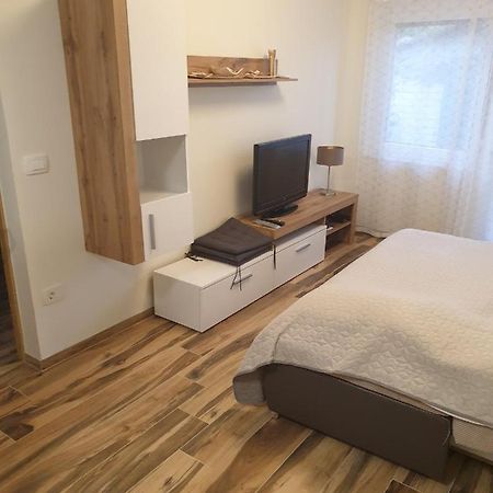 Apartment With Terrace Πορτορόζ Εξωτερικό φωτογραφία