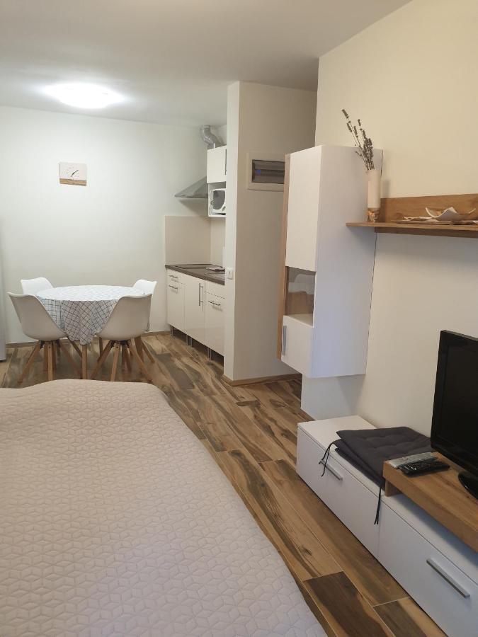 Apartment With Terrace Πορτορόζ Εξωτερικό φωτογραφία